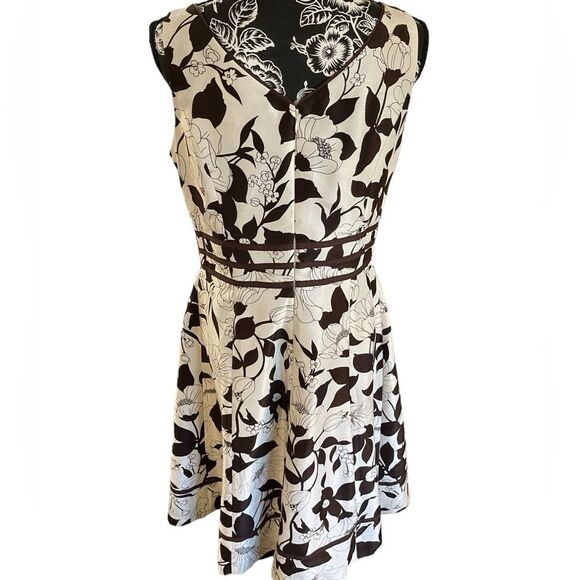 Whimsical Dress Barn Dress Size 10 - Picture 5 of 7